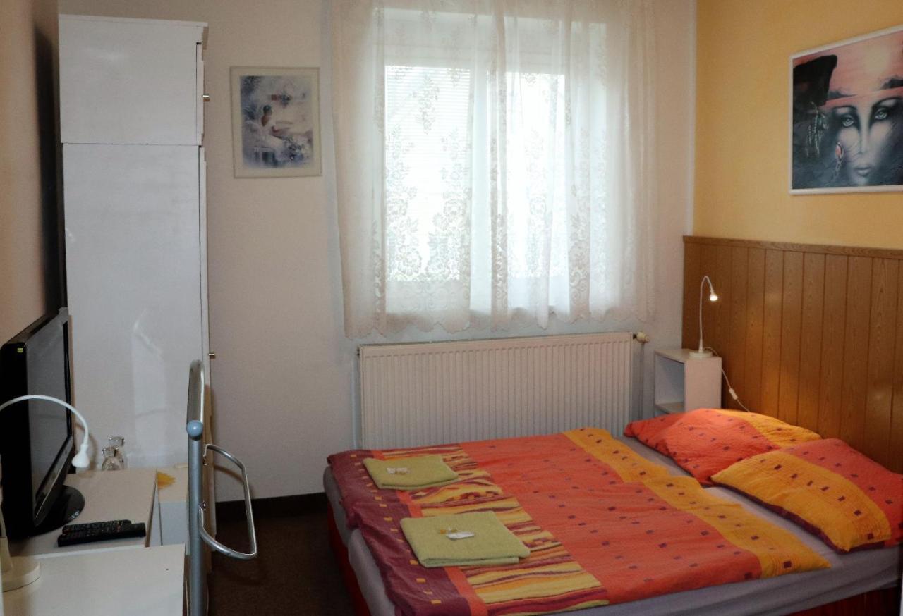 Penzion Bezděkov Rakovník Exterior foto